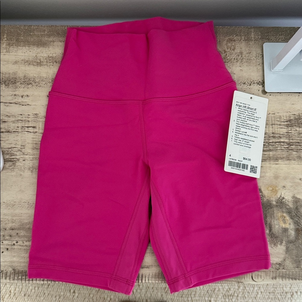 NWT LULULEMON ALIGN HR SHORT 8” sonic pink 4 (color discontinued)